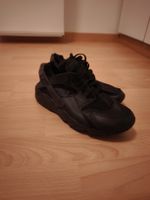 Nike Huarache Sneaker schwarz Grösse 42, Neuwertig