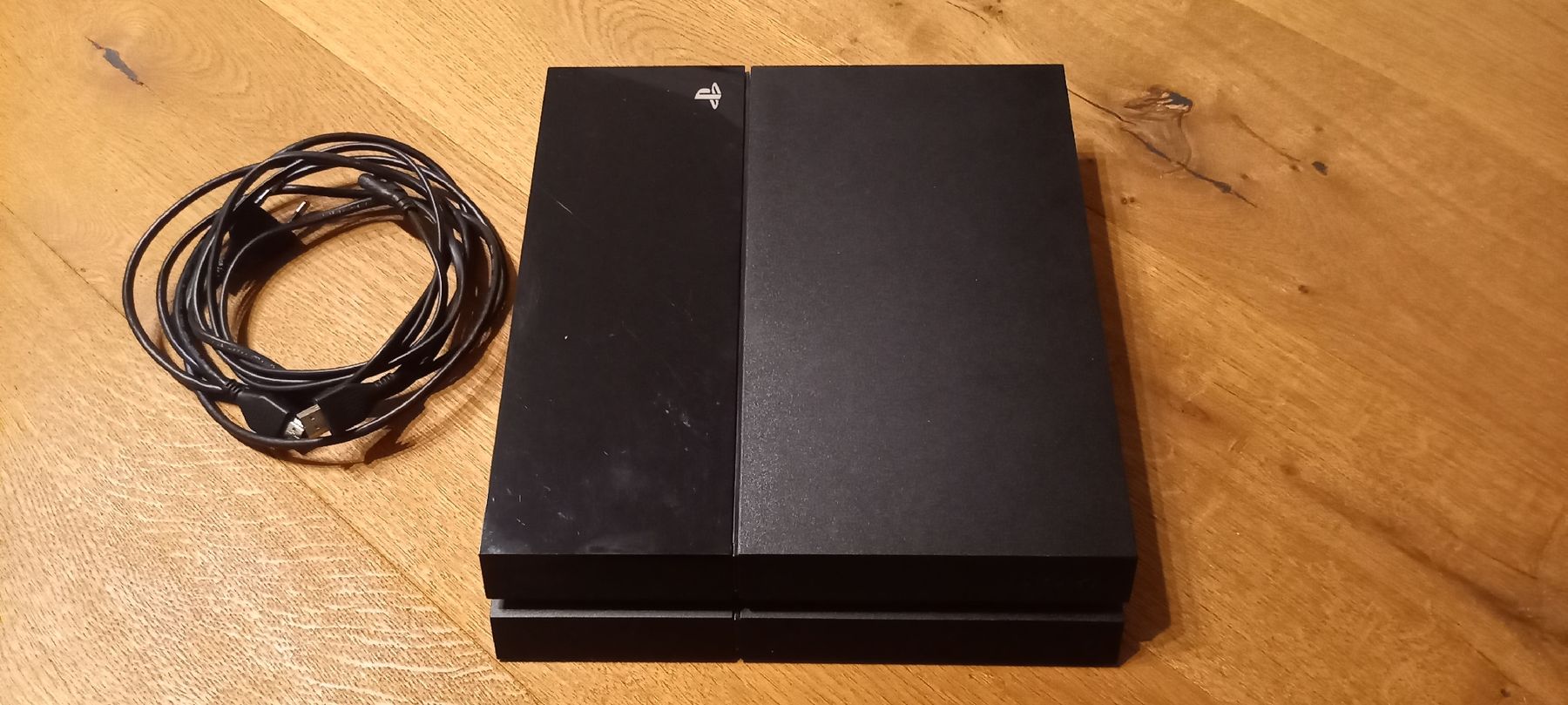 Harddisks: PS4 1TB – Gebraucht aus St. Pantaleon von whity75