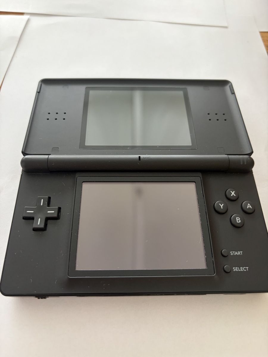 Nintendo Console: Console Nintendo DS Lite – Usato da Echallens venduto da JAR69 4