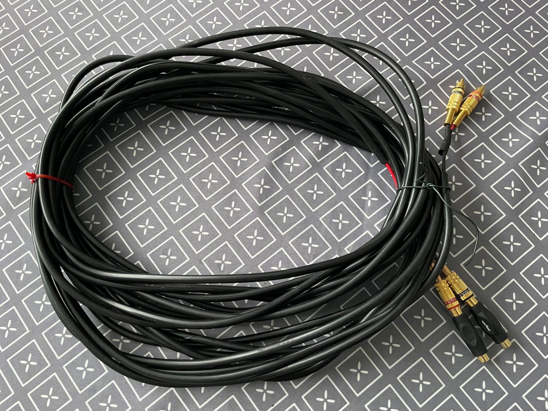 Cavi: Abgeschirmtes Audio Kabel 15.5 Meter – Usato da Oetwil an der Limmat venduto da Pata