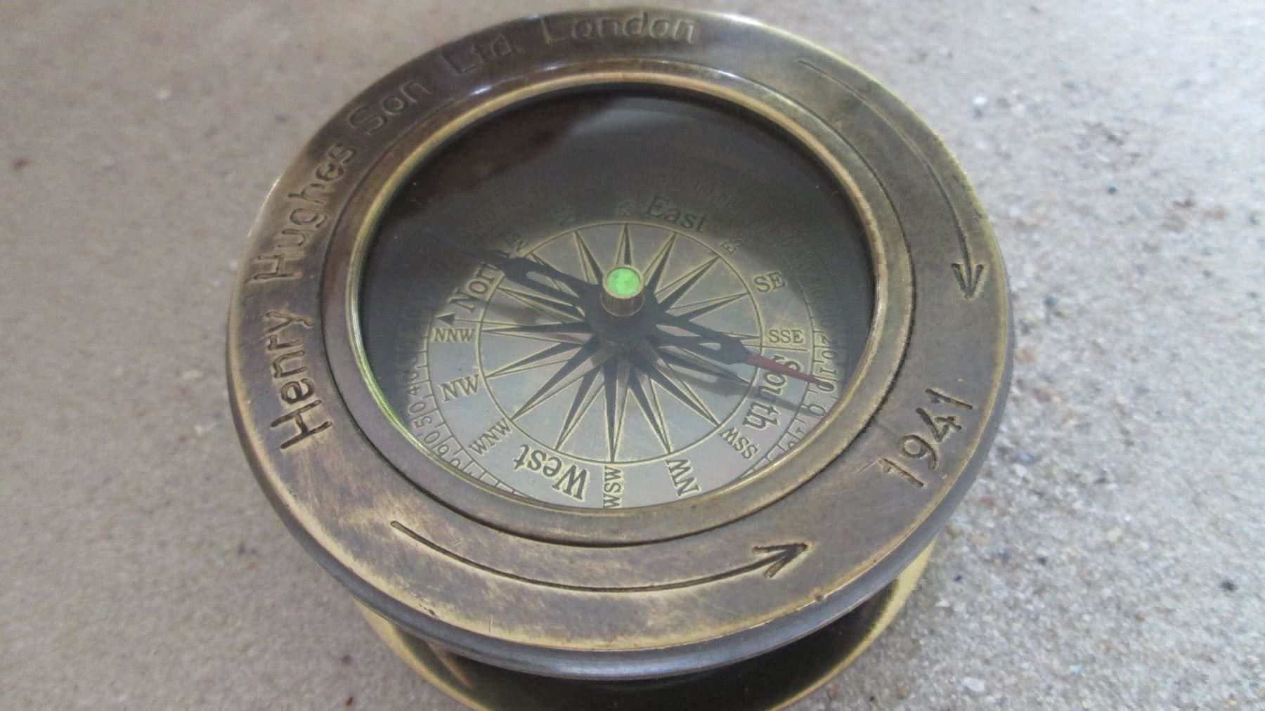 GPS & Strumenti di misurazione: Wunderschöner nostalgischer Schiffskompass brüniert Messing – Nuovo (secondo la descrizione) da Drochtersen venduto da Simonchen 1