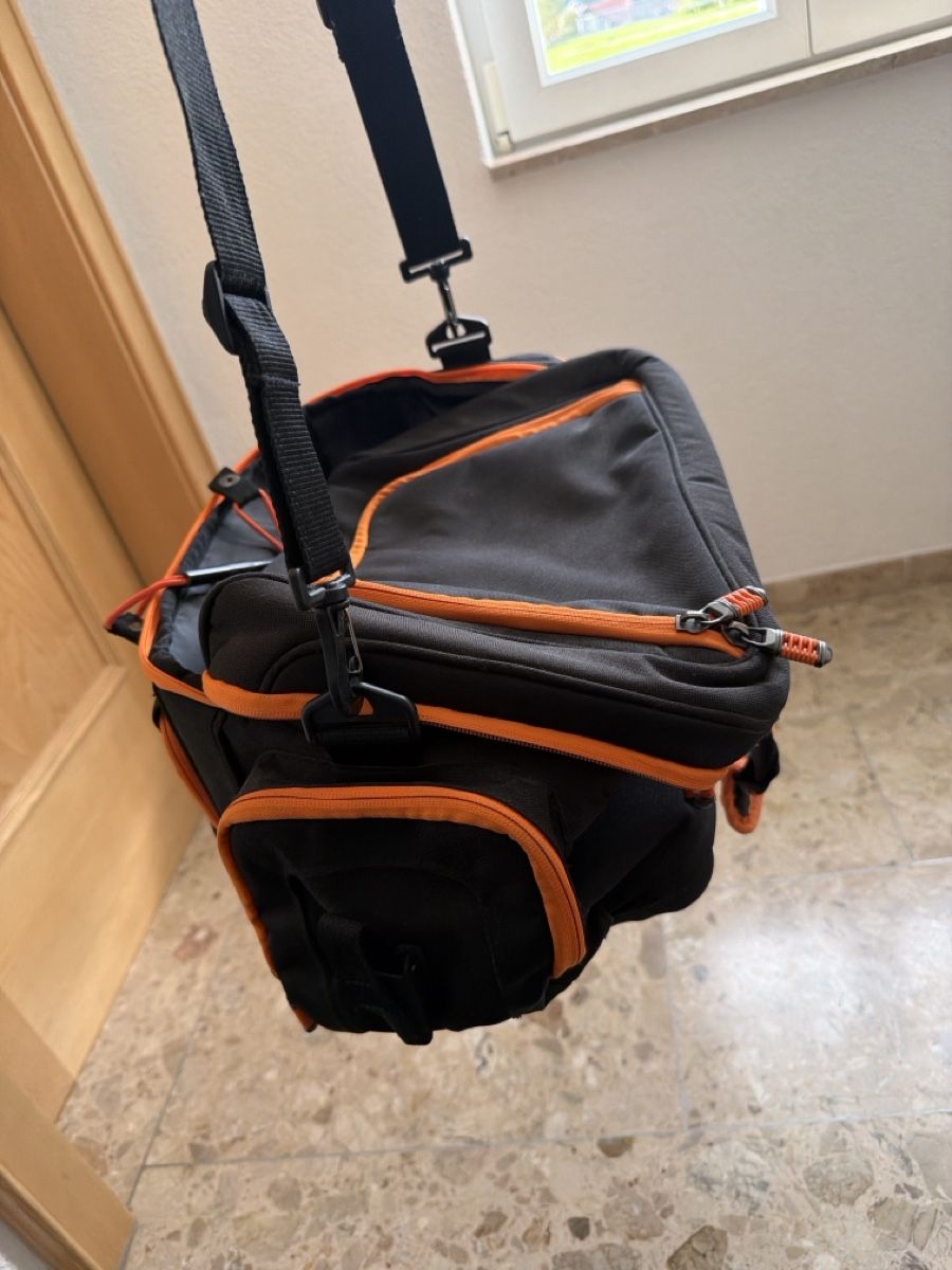 Sacs: Fischertasche Schwarz Orange – Neuf (Voir description) à Einsiedeln par fips344 4