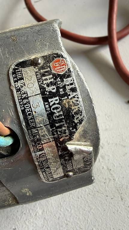 Toutes les machines: Black & Decker Oberfräse – D'occasion à St.Gallen par Zeal 1