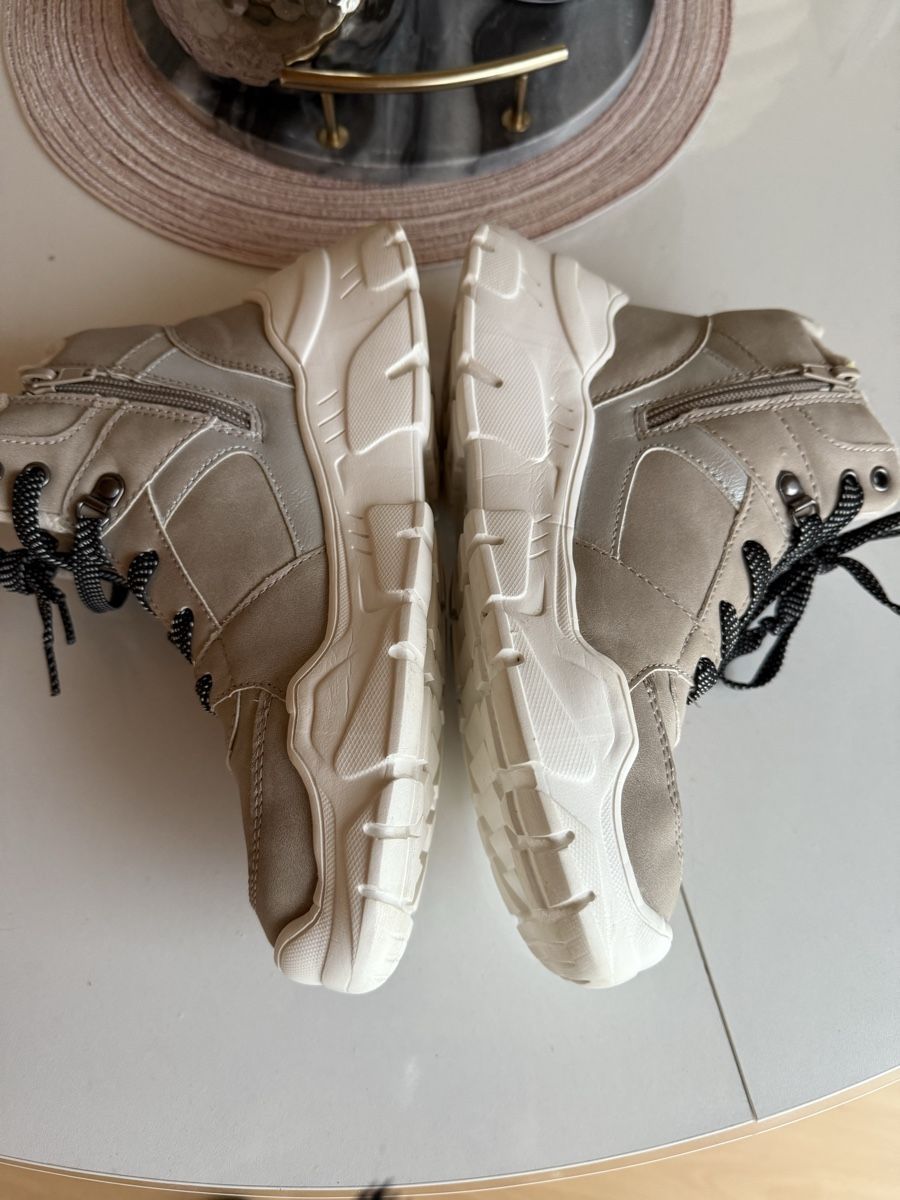 Scarpe da uomo: Chaussures neuves pointure 37 – Nuovo e nell'imballaggio originale da Monthey venduto da meganoe 2