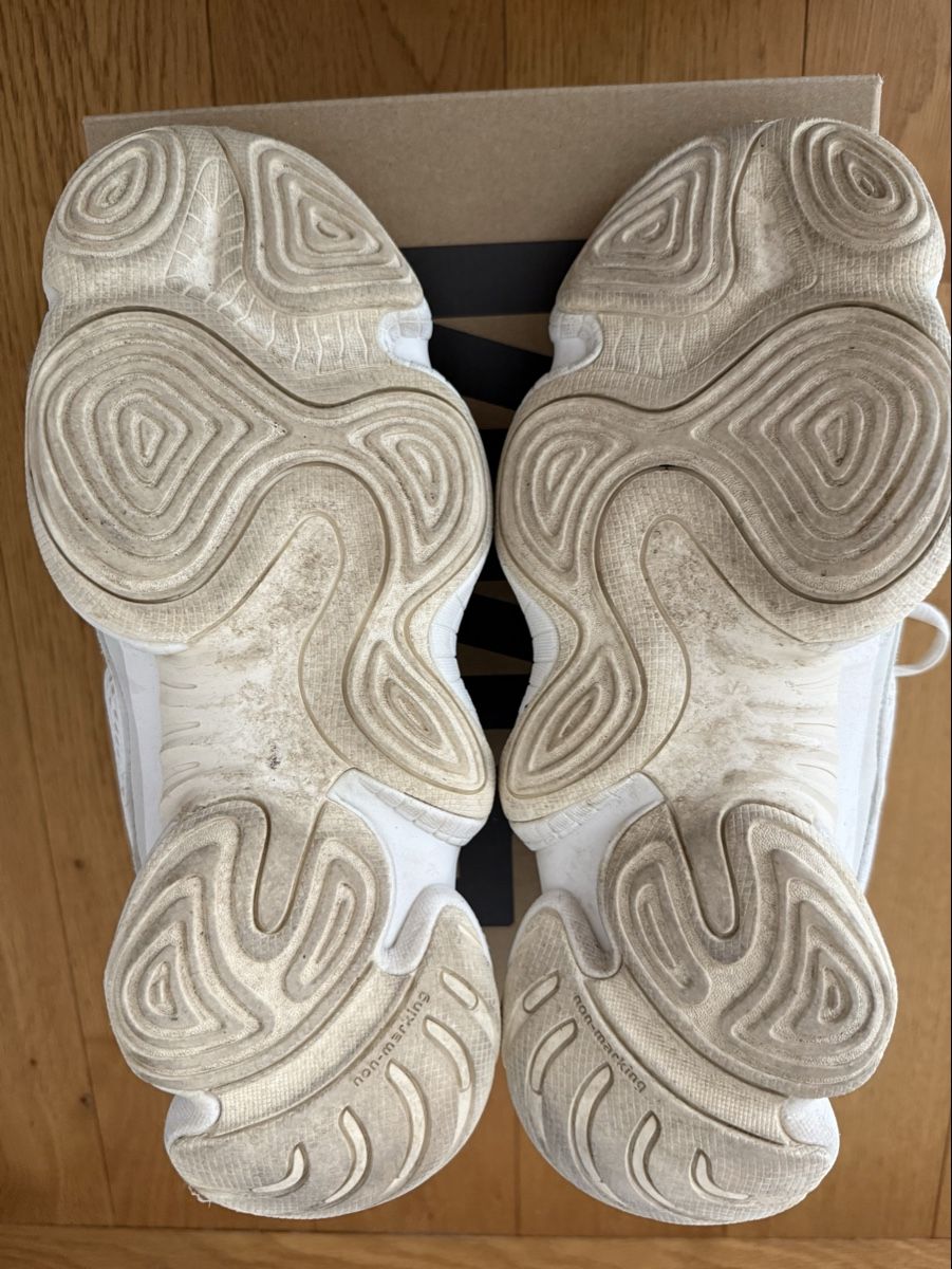 Adidas Scarpe da uomo: Adidas Yeezy 500 Gr. 44.5 – Usato da Rubigen venduto da dor_kb9s 6