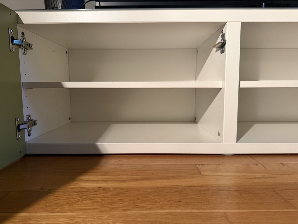 Ikea Meubles TV: TV Möbel/ Sideboard – D'occasion à Zürich par chi_cg6r 3