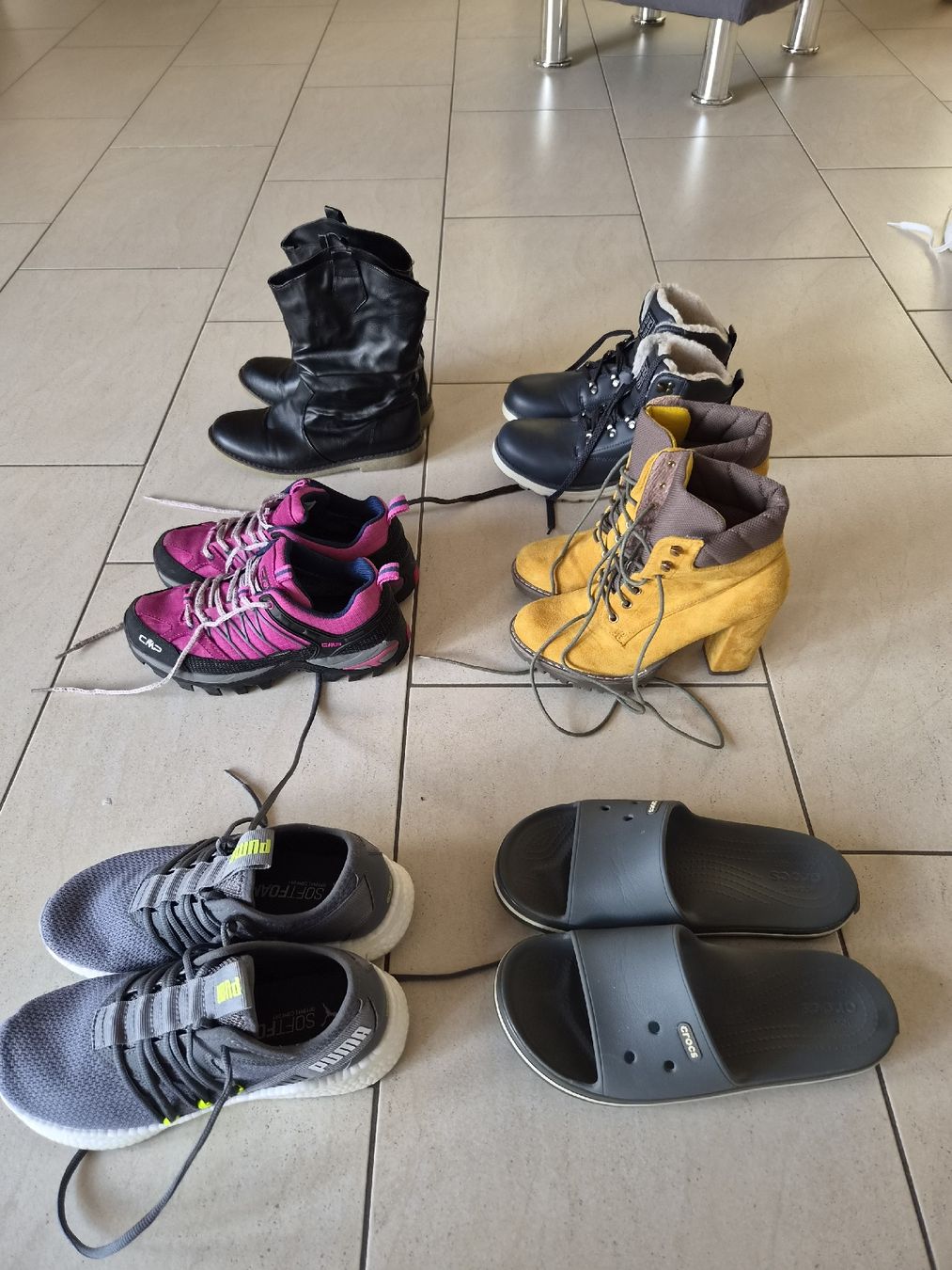 Scarpe da donna: Schuhpaket gemischt gr.38 – Usato da Sigriswil venduto da Aline_87 2