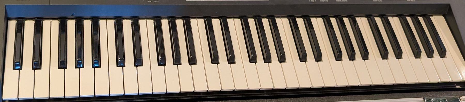 Yamaha Musikinstrumente: Yamaha MOXF6 Synthesizer & Hardcase – Gebraucht aus Burgdorf von jer_f67h 1
