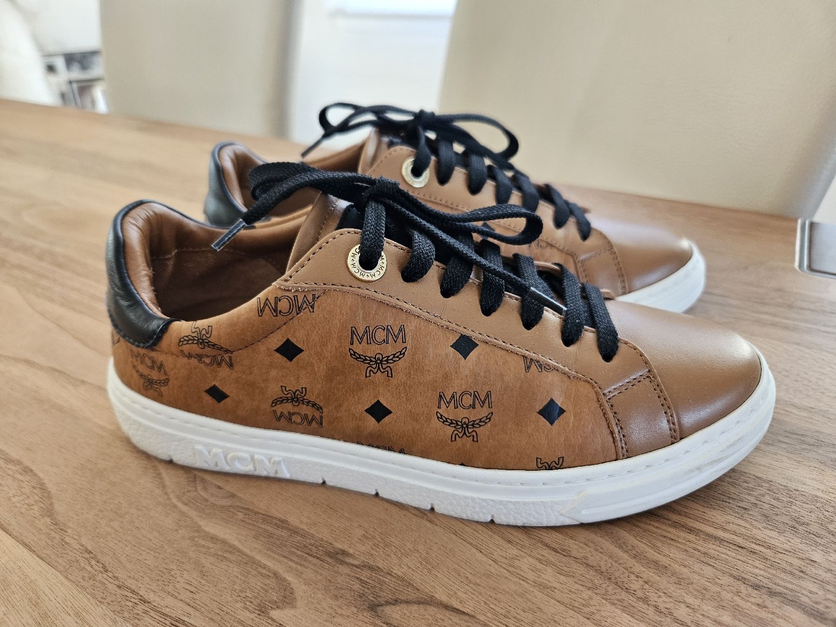 Mcm Scarpe da donna: MCM SNEAKER 35 – Nuovo (secondo la descrizione) da Baden venduto da tesorino73