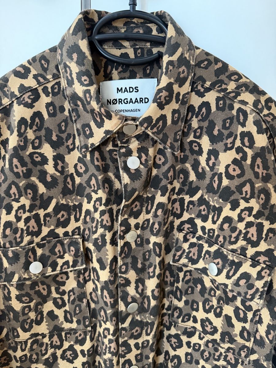 Mads Nørgaard Giacche: Mads Norgaard jean jacket  34 – Usato da Nyon venduto da dasha107 1