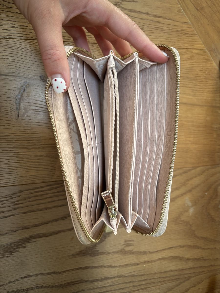 Furla Portamonete: Furla Portemonnaie – Usato da Männedorf venduto da giu_wm6d 4