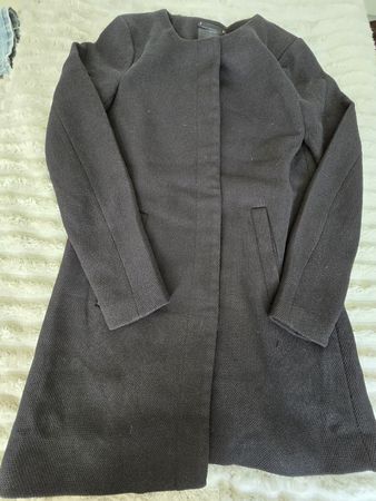 Damen Mantel von ONLY schwarz strukturiert guter Zustand
