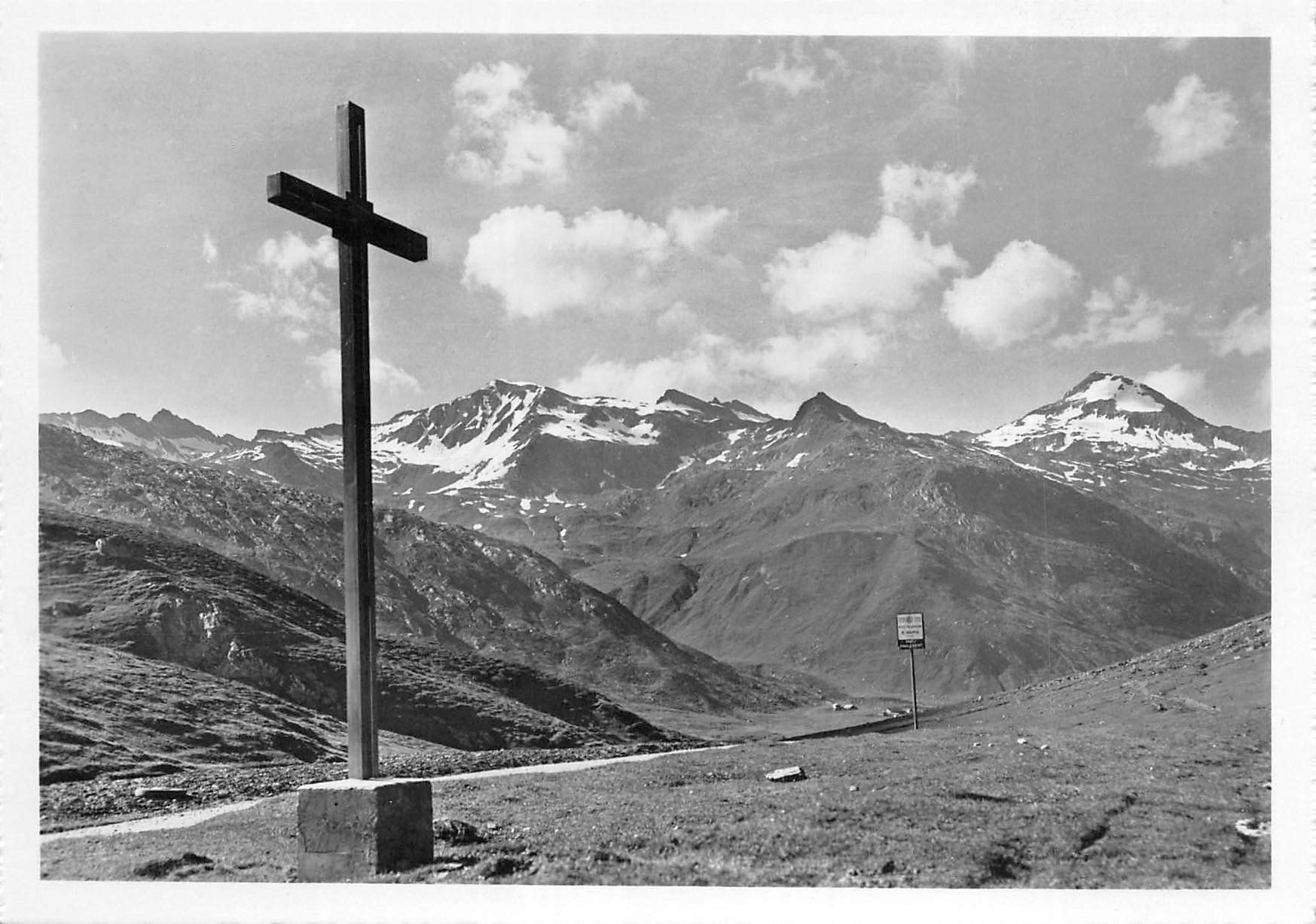 Ansichtskarten: 2x Lukmanier – Gebraucht aus Ottikon b.Kemptth. von Neptun1974 2