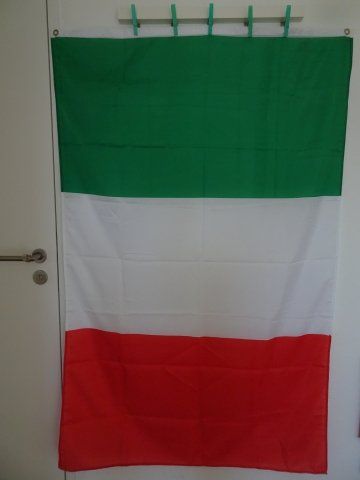 Fahnen: Fahne ITALIEN 155x100cm – Gebraucht aus Berikon von Ponderoso