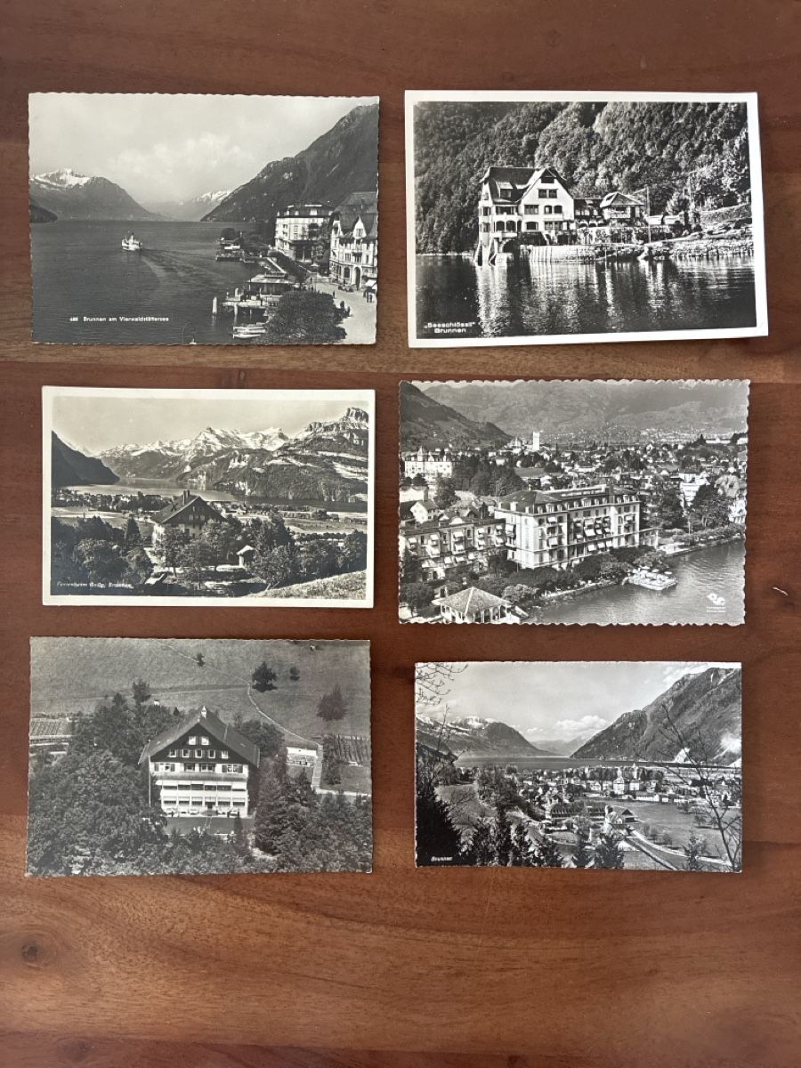 Cartoline postali: 12 Ansichtskarten Schweiz von Brunnen SZ – Usato da Oftringen venduto da Cla.vD.74 2