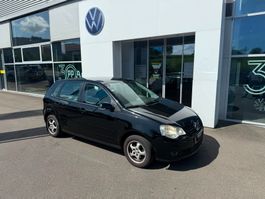 VW Polo/1.6l Benzin/105PS/Handschaltung/Frontantrieb