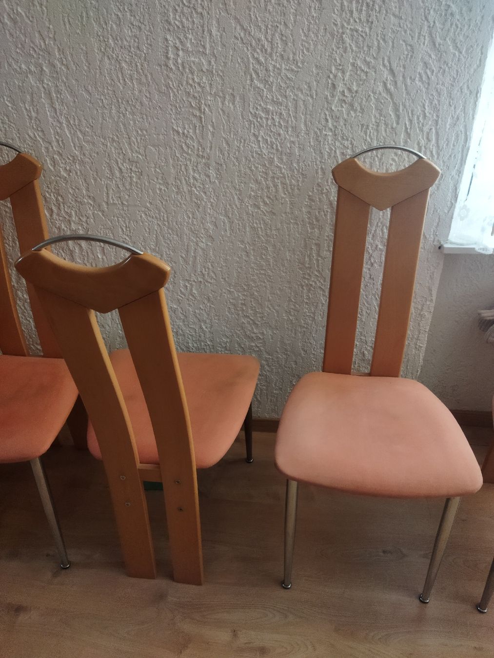 Sedie: 4 chaises pour salle à manger – Usato da Courtételle venduto da Netha 1