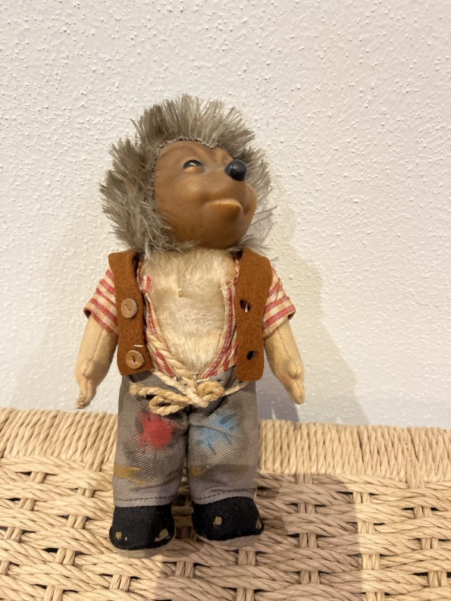 Steiff Giocattoli: Vintage Igel Stofftier Mecki Steiff – Usato da Zürich venduto da maKSt