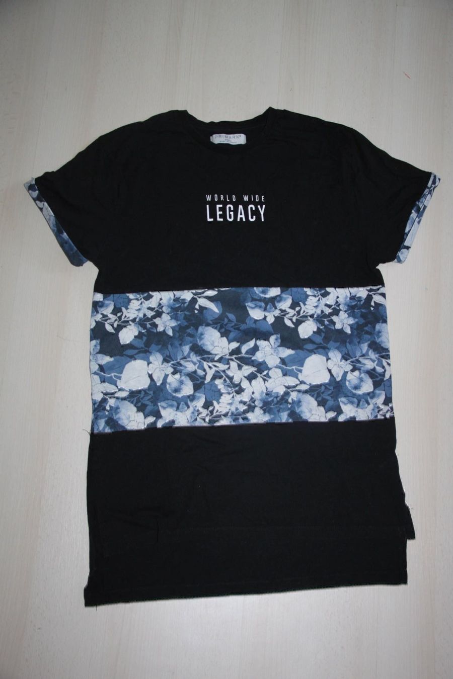 T-Shirts: cooles T-Shirt S – Gebraucht aus Walterswil SO von Mama_noel