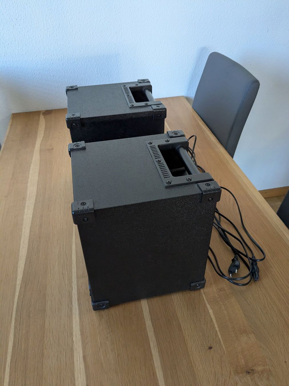 Roland Amplificatori: 2 × Roland CM-30 PA – Nuovo (secondo la descrizione) da Horgen venduto da pat_czw8 1