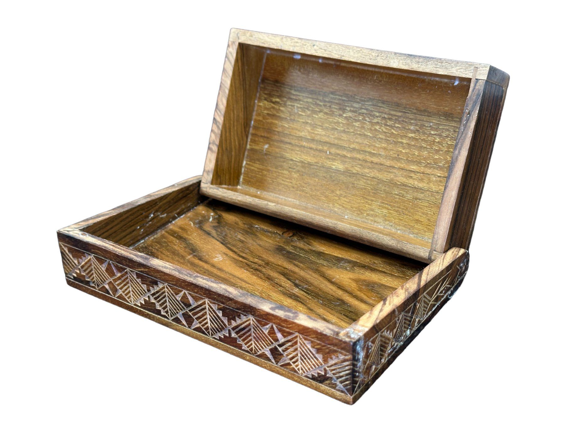 Altri Prodotti per fumatori: Superbe ancienne boîte à cigarettes en bois sculpté – Usato da Morges venduto da vintiques 6