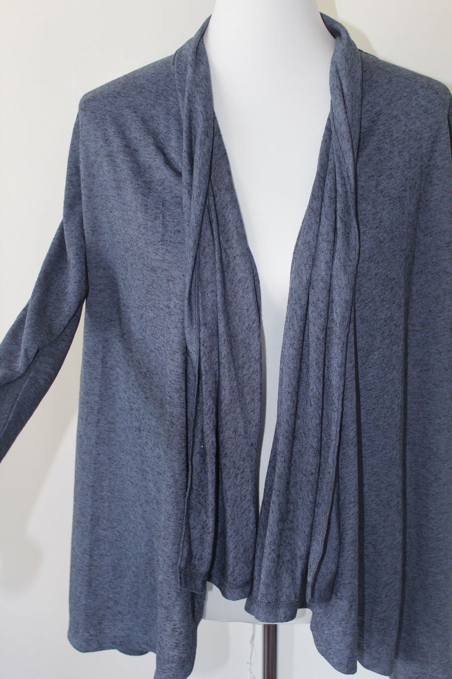 Boleros: Vila Oberteil, Cardigan Gr.M Neu – Gebraucht aus zürich von kira.jj 1
