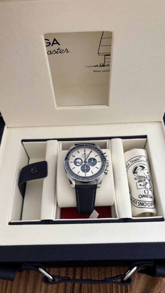 Omega Orologi: Omega Silver Snoopy Award 310.32.42.50.02.001 – Nuovo e nell'imballaggio originale da Grand-Lancy venduto da raf_hyv2 3
