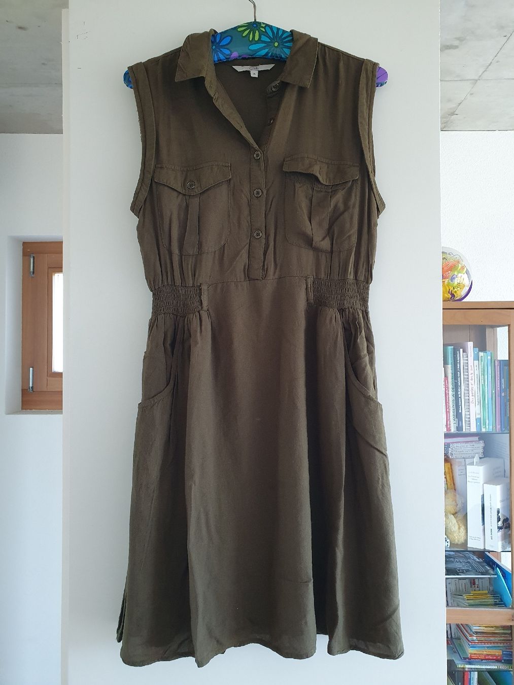 C&A Vestiti: Clockhouse Kleid olivgrün, Gr. 36 – Usato da Villars-sur-Glâne venduto da richardette