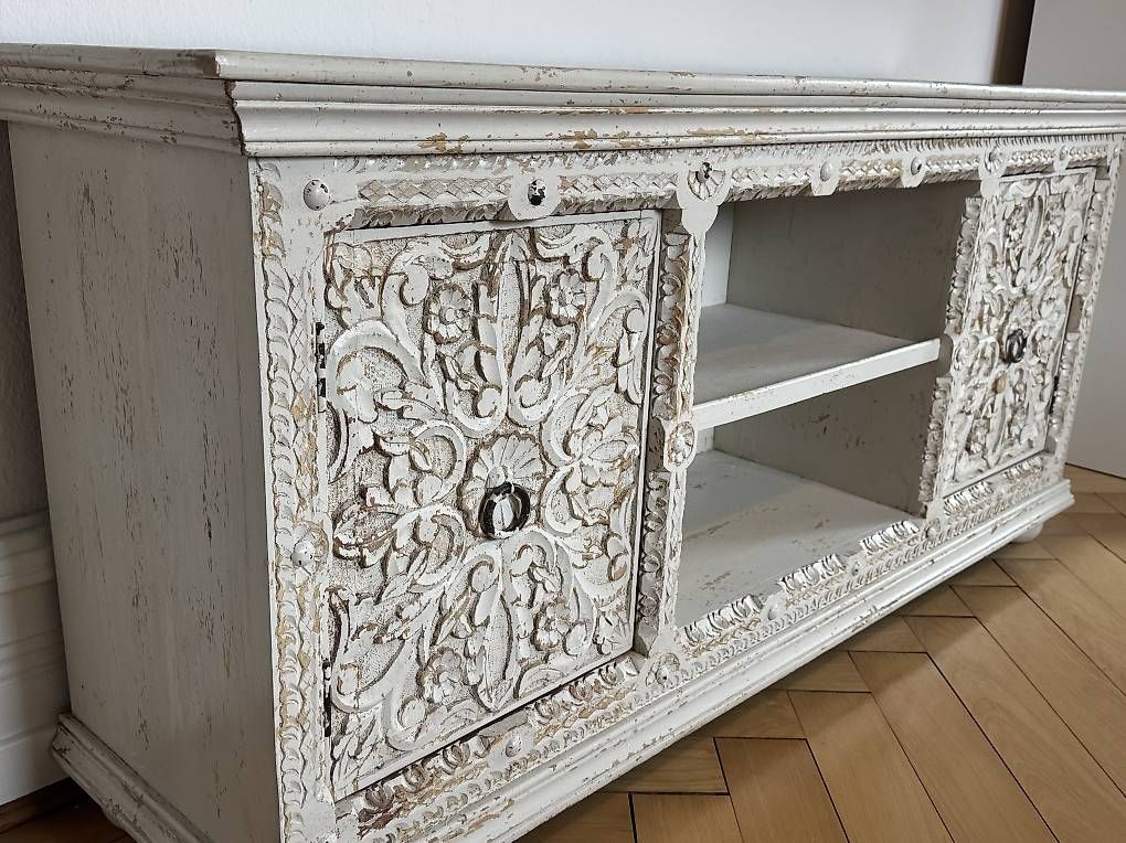 TV Möbel: Sideboard / TV Kommode – Gebraucht aus Baden von artsaddict23 4