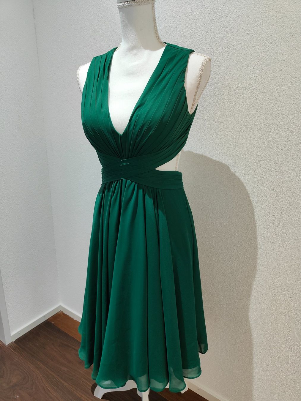 JJ’s House Robes: Cocktailkleid – Neuf (Voir description) à Schänis par mel_hhn6