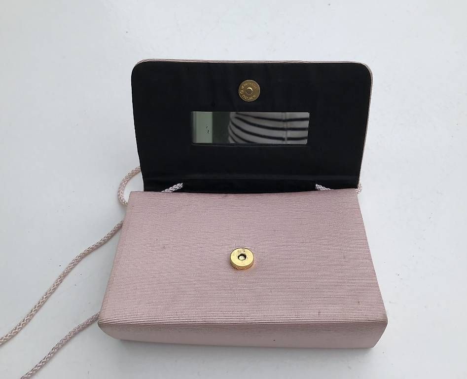 Taschen für Damen: Sac en satin vintage – Gebraucht aus Estavayer-le-Lac von mar_2s6b 2