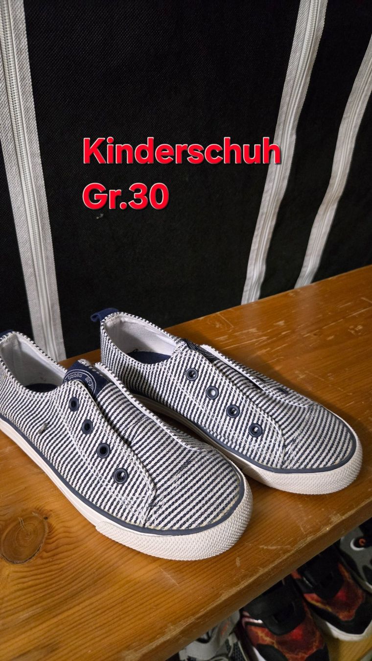 Scarpe per ragazzi: Kinderschuh Gr. 30 – Usato da Schötz venduto da Nico040