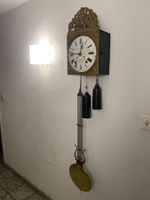Wanduhr sehr alt ! dürfte ca. aus dem Jahre 1800 stammen !