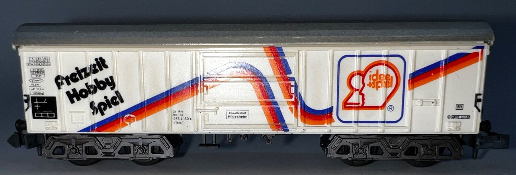 Trix Modellini di ferrovie: Minitrix , (13501) Schwenkdachwagen mit Werbung – Usato da Basel venduto da jonnyhaas 1