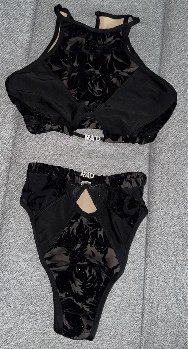 Robes: RAD Pole Kleidung – D'occasion à Winterthur par sar_q2wt