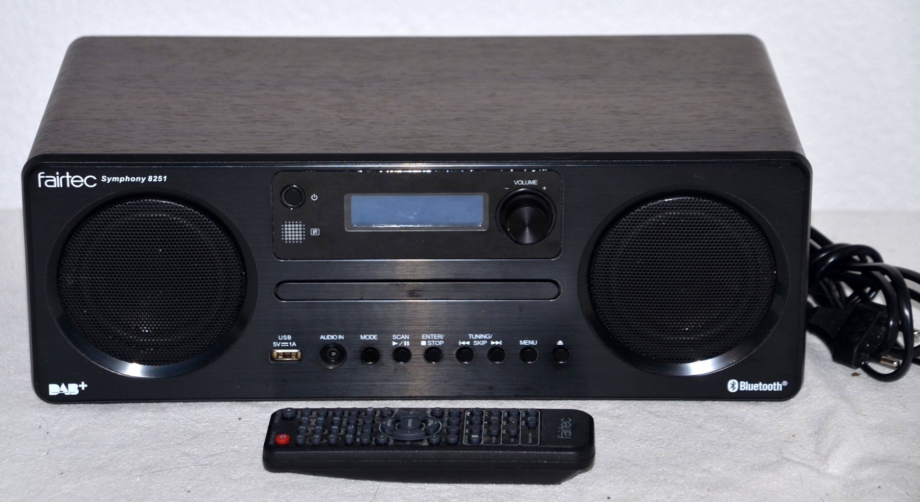 Radio: Radio FairTec Symphony 8251  Bluetooth  DAB+ USB CD FM AUX – Usato da Collonges venduto da arashee