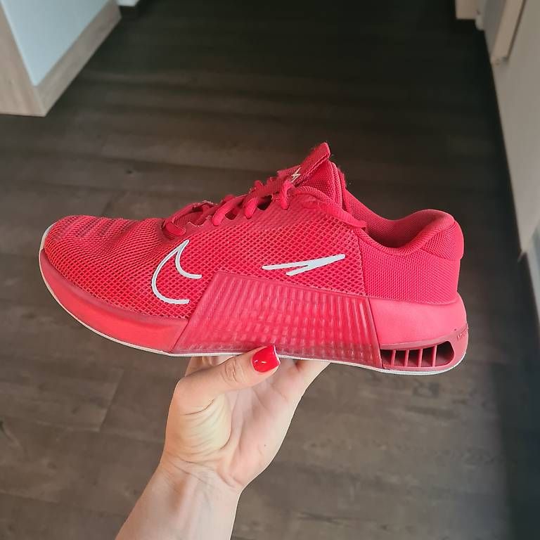 Damenschuhe: Nike Metcon 9 Gr. 40 – Gebraucht aus Schalchen von shaddzydeluxe