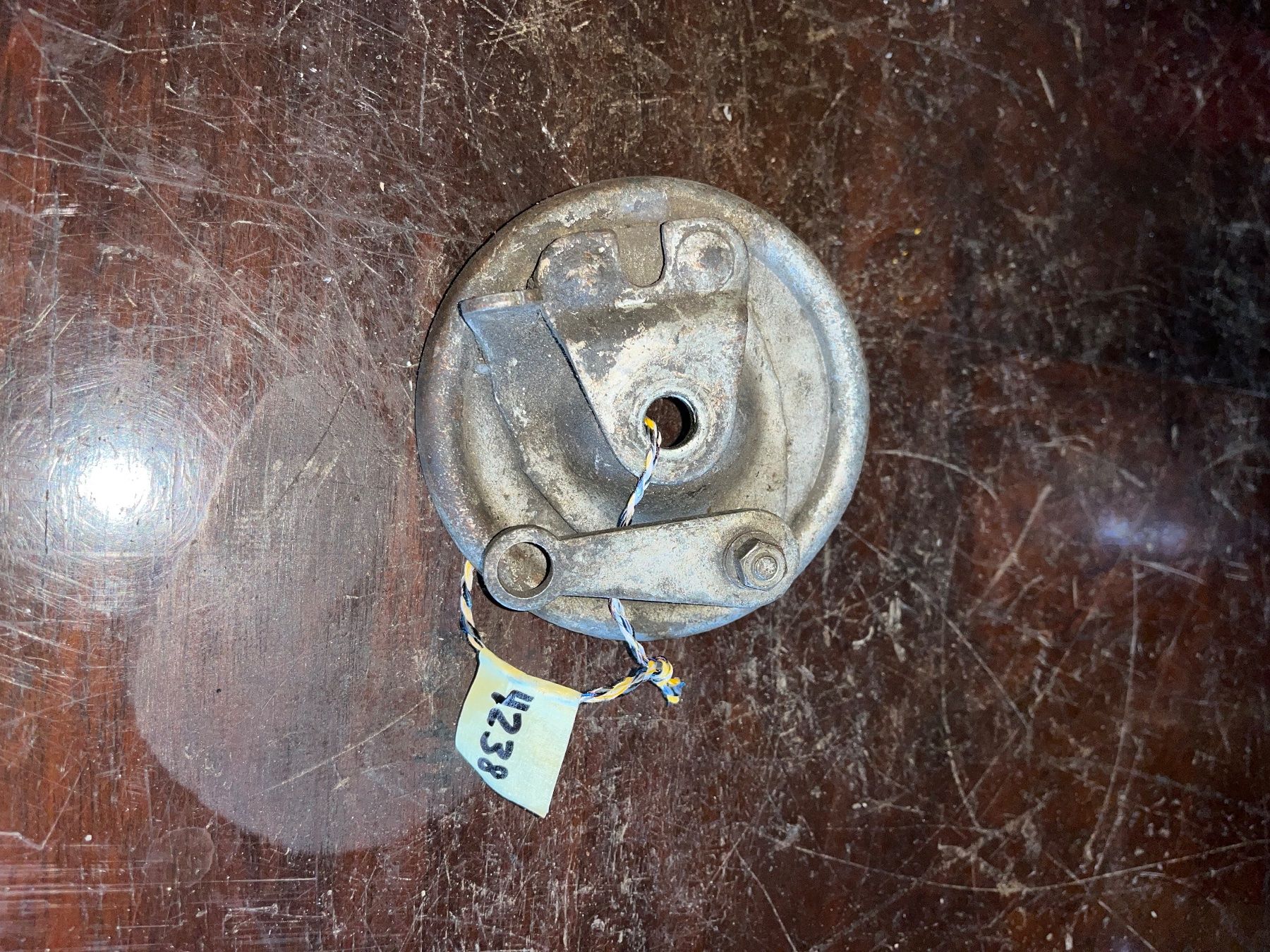 Sachs Mofa-Ersatzteile: Sachs Mofa Bremsankerplatte – Gebraucht aus Fahrni b. Thun von berger_tuning34
