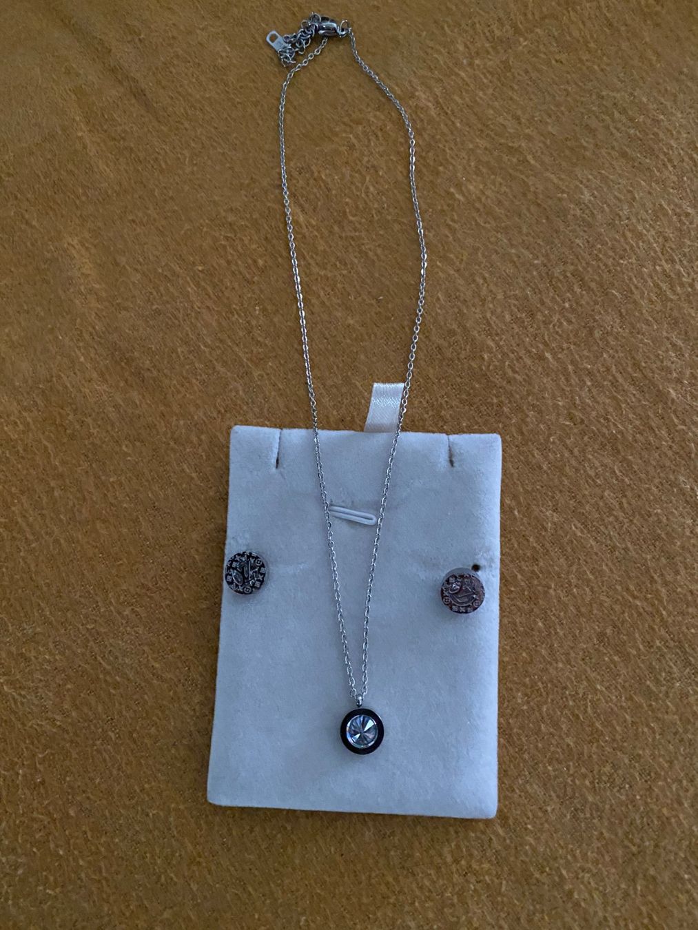 Sonstiger Schmuck: Halskette & Ohrringe  Modeschmuck – Gebraucht aus Allenwinden von Obalu 1