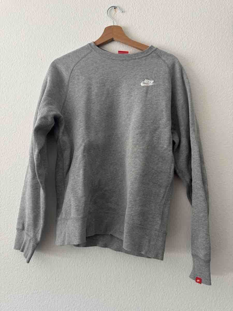 Nike Maglioni & Felpe: Nike Pullover Herren grau Baumwolle Grösse S – Usato da Muttenz venduto da veroo8