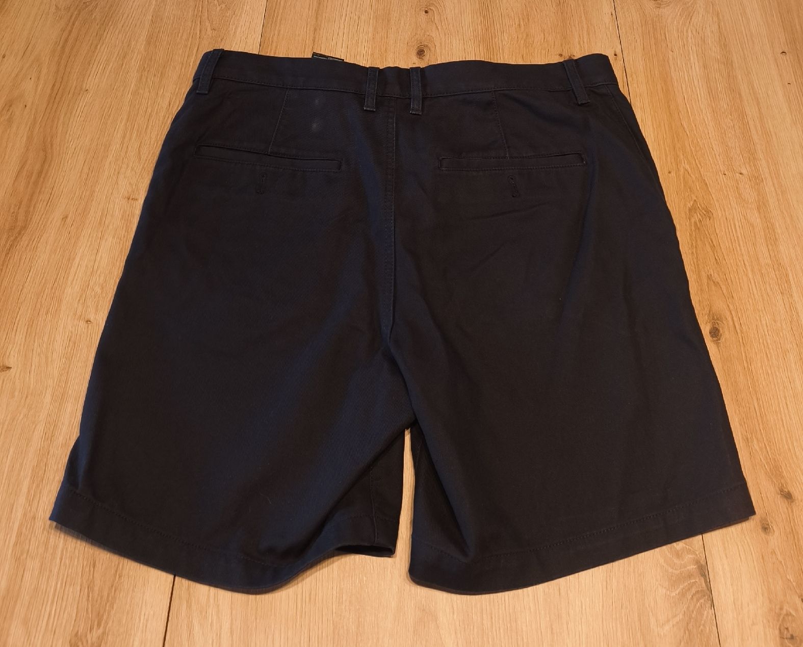 H&M Hosen: Kurze Hose dunkelblau, Gr.32 – Gebraucht aus Madiswil von Trayann 1