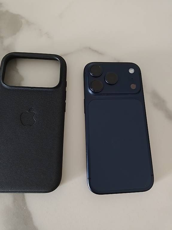 Apple Handys / Smartphones: iPhone 17 Pro Blau 512GB ca 1 Monat gebraucht – Gebraucht aus Oberlunkhofen von CorsaOPC 1