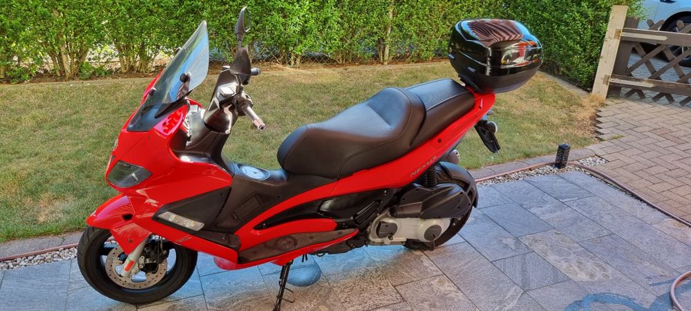 Soporte de fijación para smartphone / GPS compatible con Gilera Nexus 250 / 300 / 500 2003-2014 | Moto Discovery