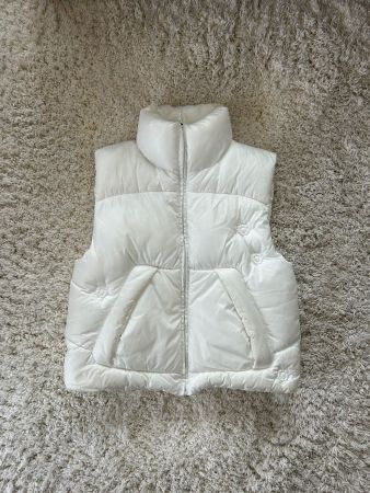 Winterweste in Weiss