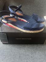 Tommy Hilfiger sandales neuves et étiquetées 