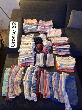 Mädchen Kleiderpaket verschiedene Teile Grösse 62 gebraucht