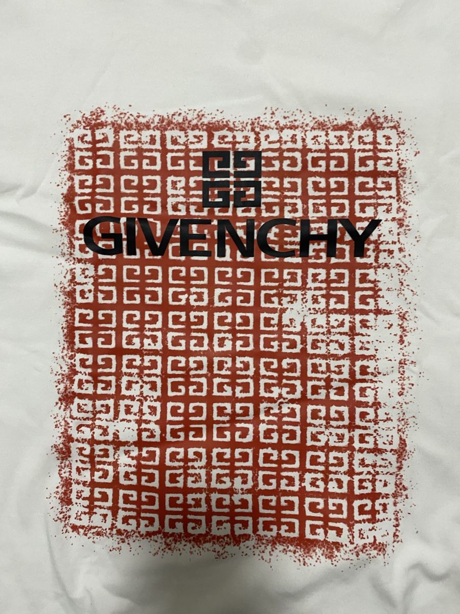 T-shirt: T shirt – Nuovo (secondo la descrizione) da Pratteln venduto da fra_rd8j 1