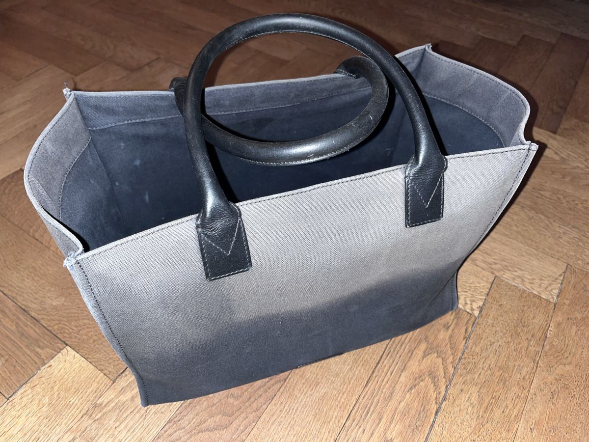 Versace Borse: Gianni Versace Canvas Tote Bag Black – Usato da Thalwil venduto da Adr1234 2