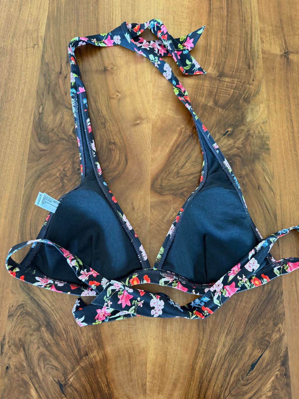 Esprit Costumi da bagno & Bikini: Bikini, Esprit, Oberteil Grösse 38B, Hose Grösse 40 – Usato da Haslen AI venduto da s176 6