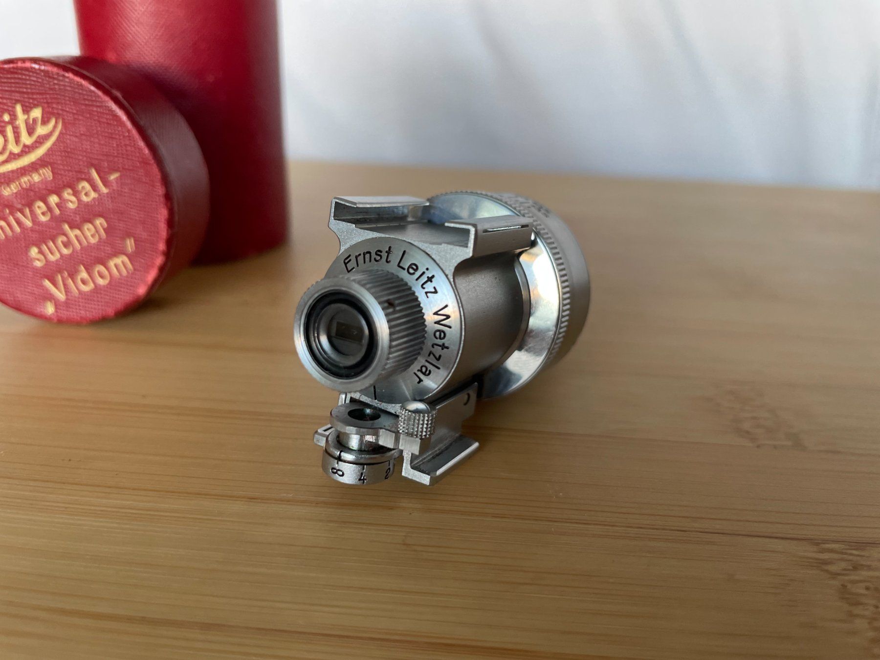 Leica Obiettivi: Viseur Leica Universal Sucher Vidom Leitz – Usato da Petit Lancy venduto da gil_hr6v 6